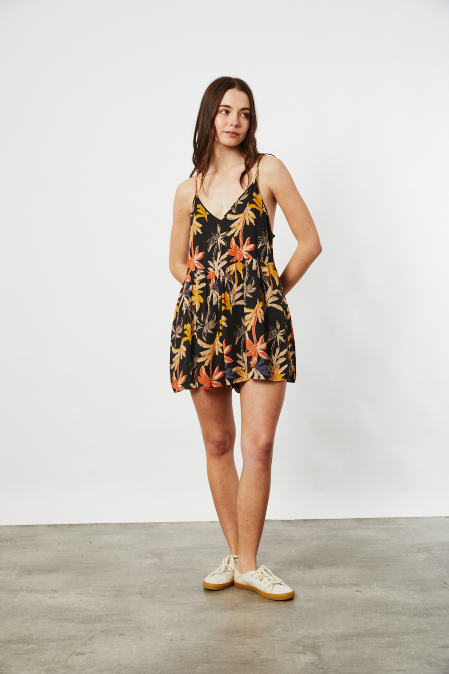 johnlcook_playsuit-june_44-27-2024__picture-18298